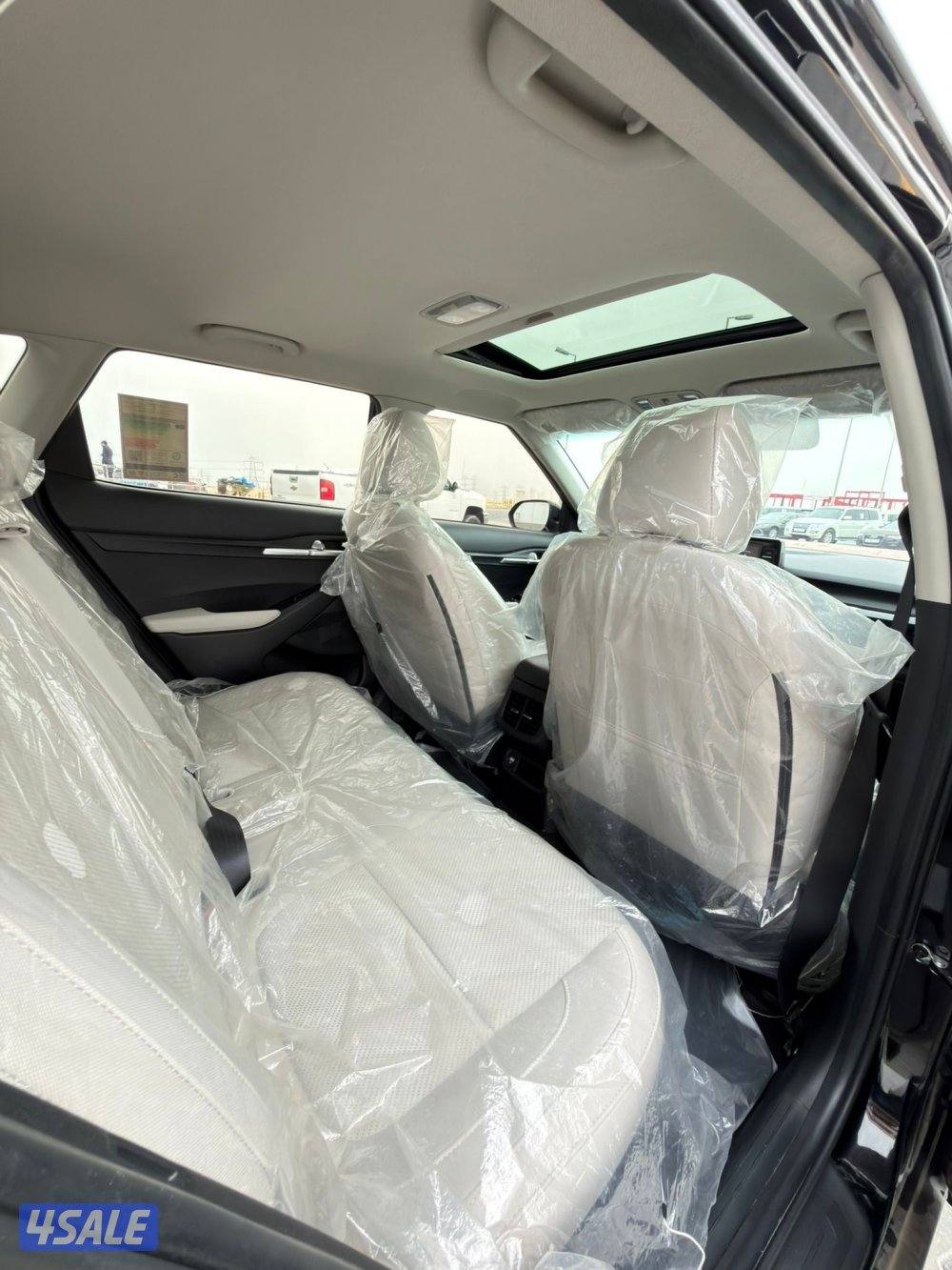 للبيع كيا سياتوس  2023 صبغ الوكاله9