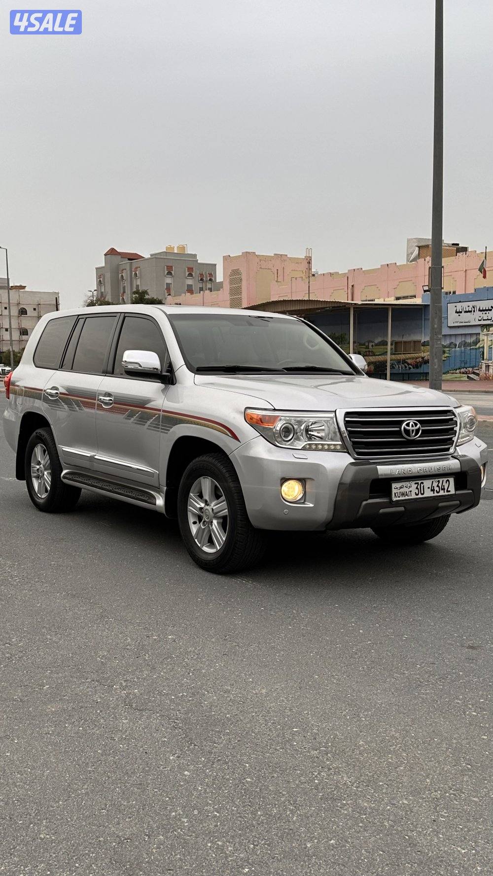 للبيع لاند0