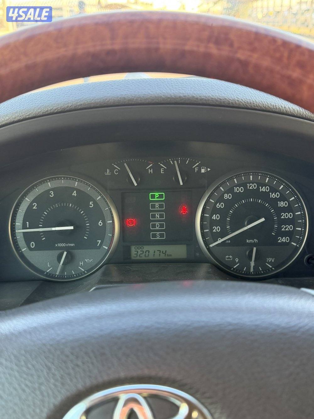 للبيع لاند كروزر GXR 20151