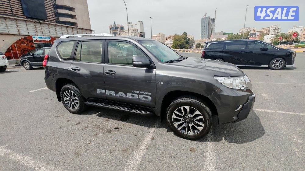 برادو 2022 فل مع فتحه صبغ وكاله جلد بحاله ممتازه عداد 72 الف نظيفه1