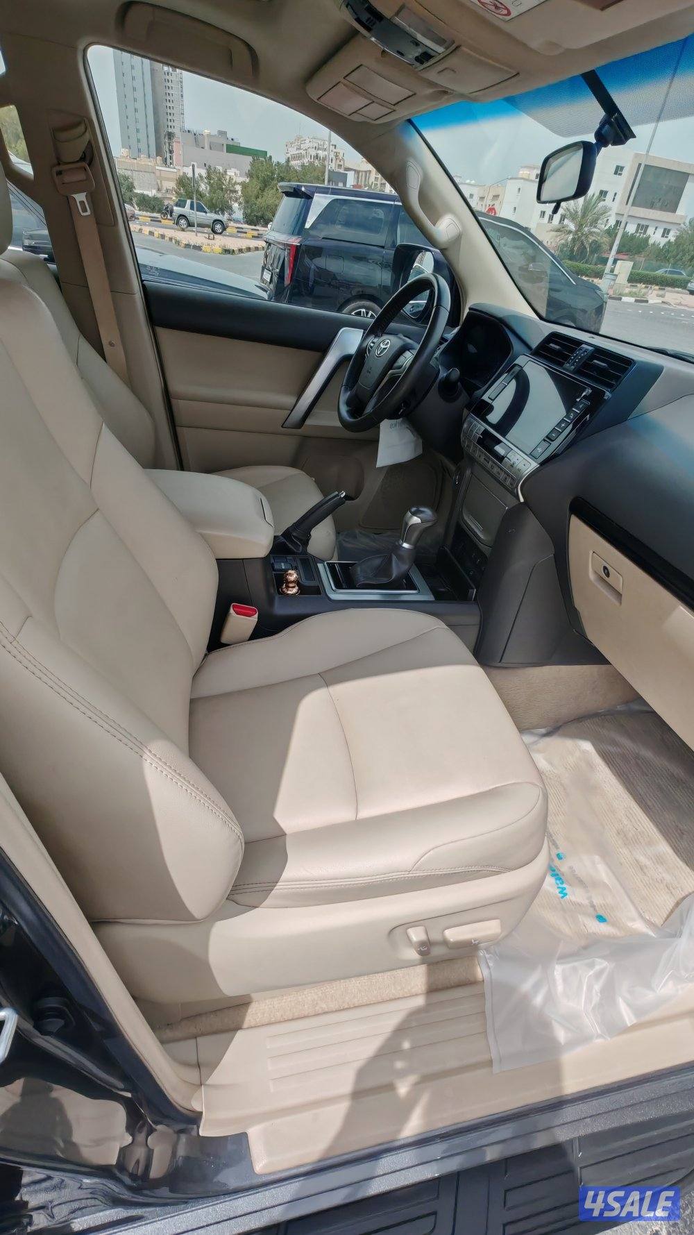 برادو 2022 فل مع فتحه صبغ وكاله جلد بحاله ممتازه عداد 72 الف نظيفه9