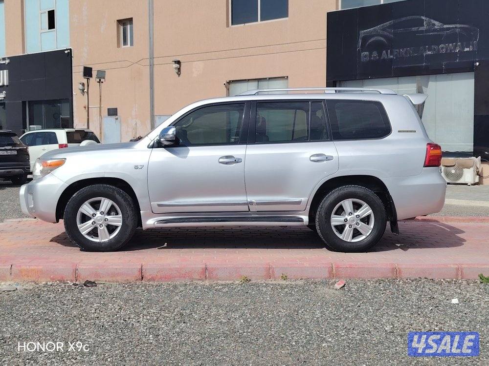 VXR 2014 لاندكروزر1