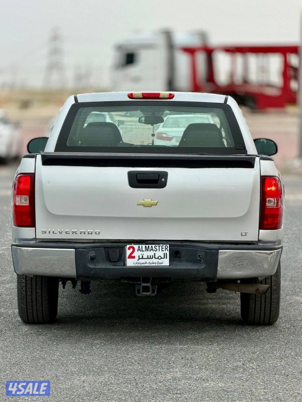 للبيع سلفرادو  موديل 2013 عداد 265 ميل دبل قير5