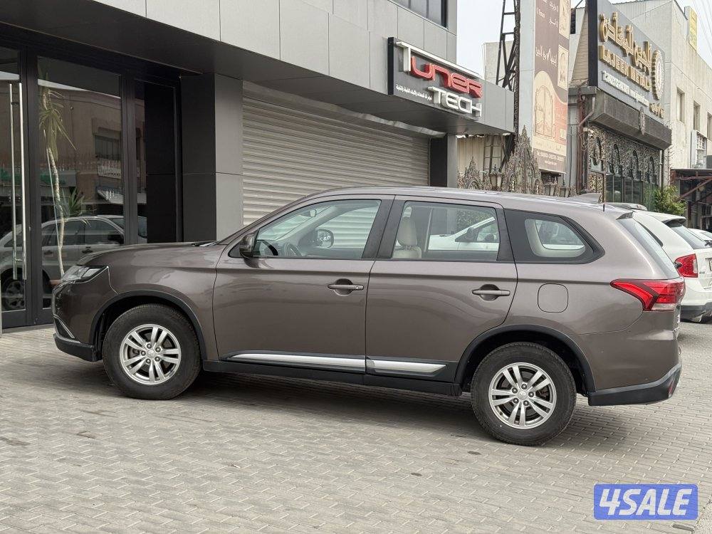 أوتلاندر موديل 20187