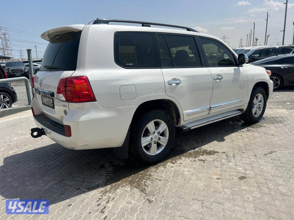 لاند كروزر GXR .V6 موديل 2015 ماشى 287.000 k.m  وارد الساير.صبغ وكالة2