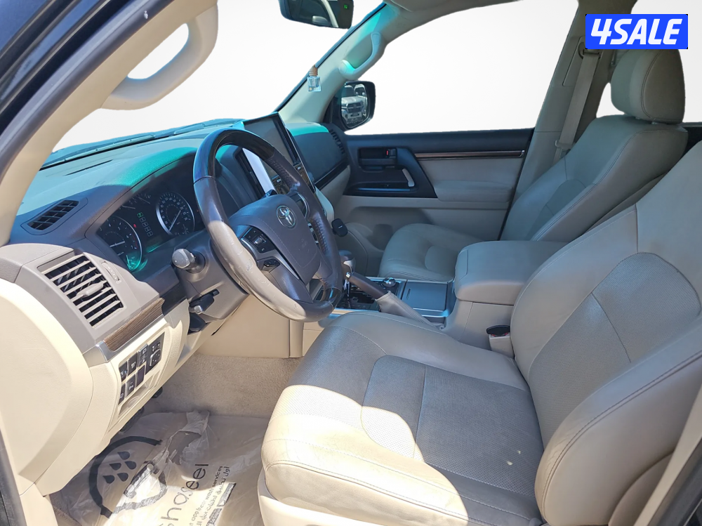 Toyota Land Cruiser3