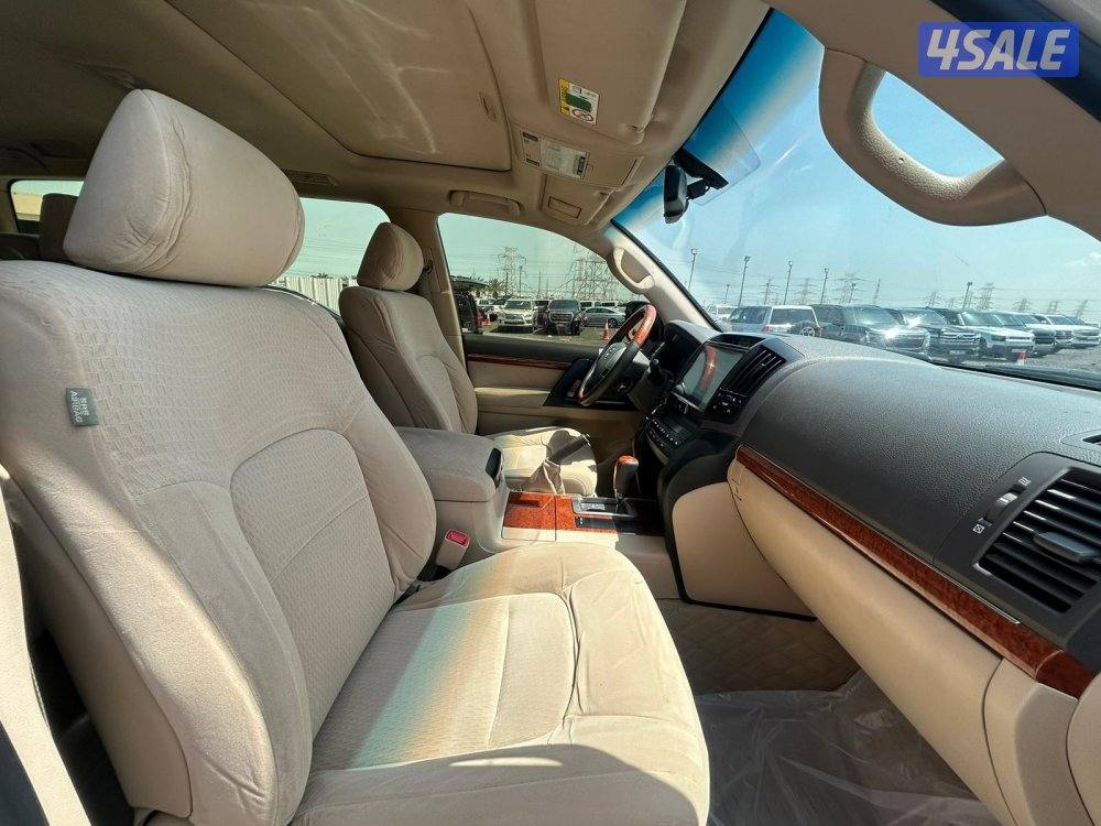 لاند كروزر GXR .V6 موديل 2015 ماشى 287.000 k.m  وارد الساير.صبغ وكالة7