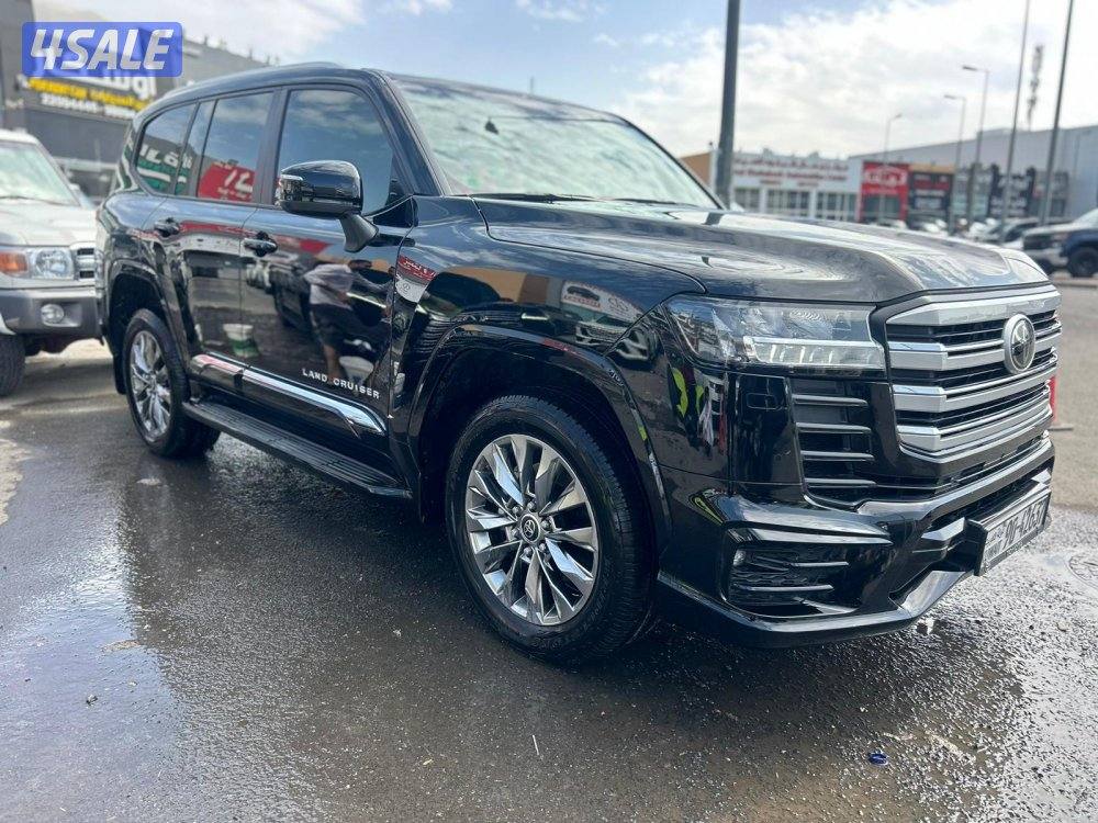 تويوتا لاند كروزر GX.R AEROs  twin turbo.V6 موديل 2025 ماشى 24.000 k.m1