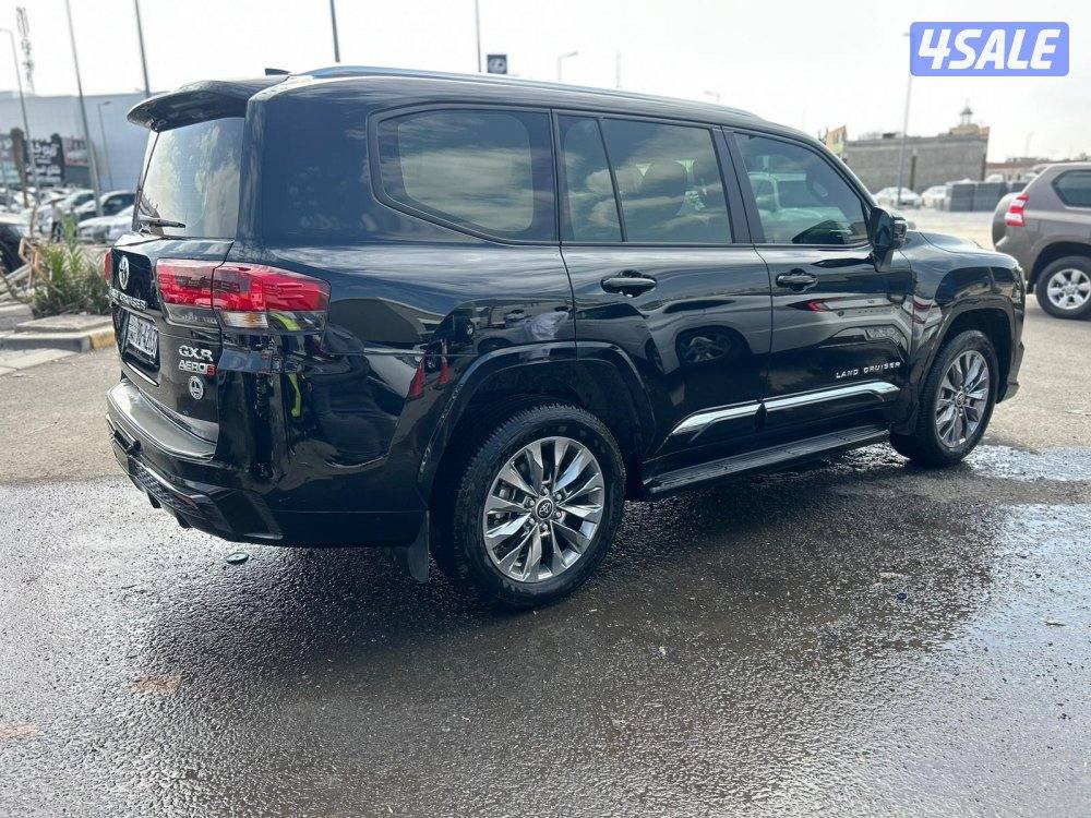 تويوتا لاند كروزر GX.R AEROs  twin turbo.V6 موديل 2025 ماشى 24.000 k.m3