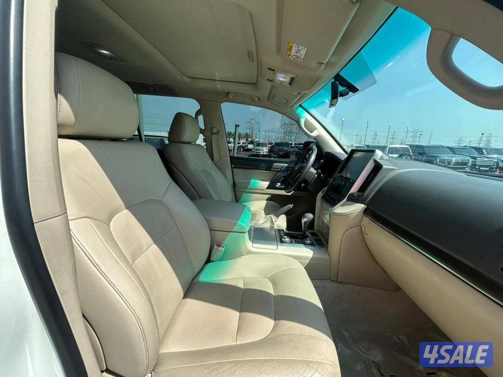 لاند كروزر GX.R-قراند تورينق .V8 موديل 2019 ماشى 209.000 k.m5