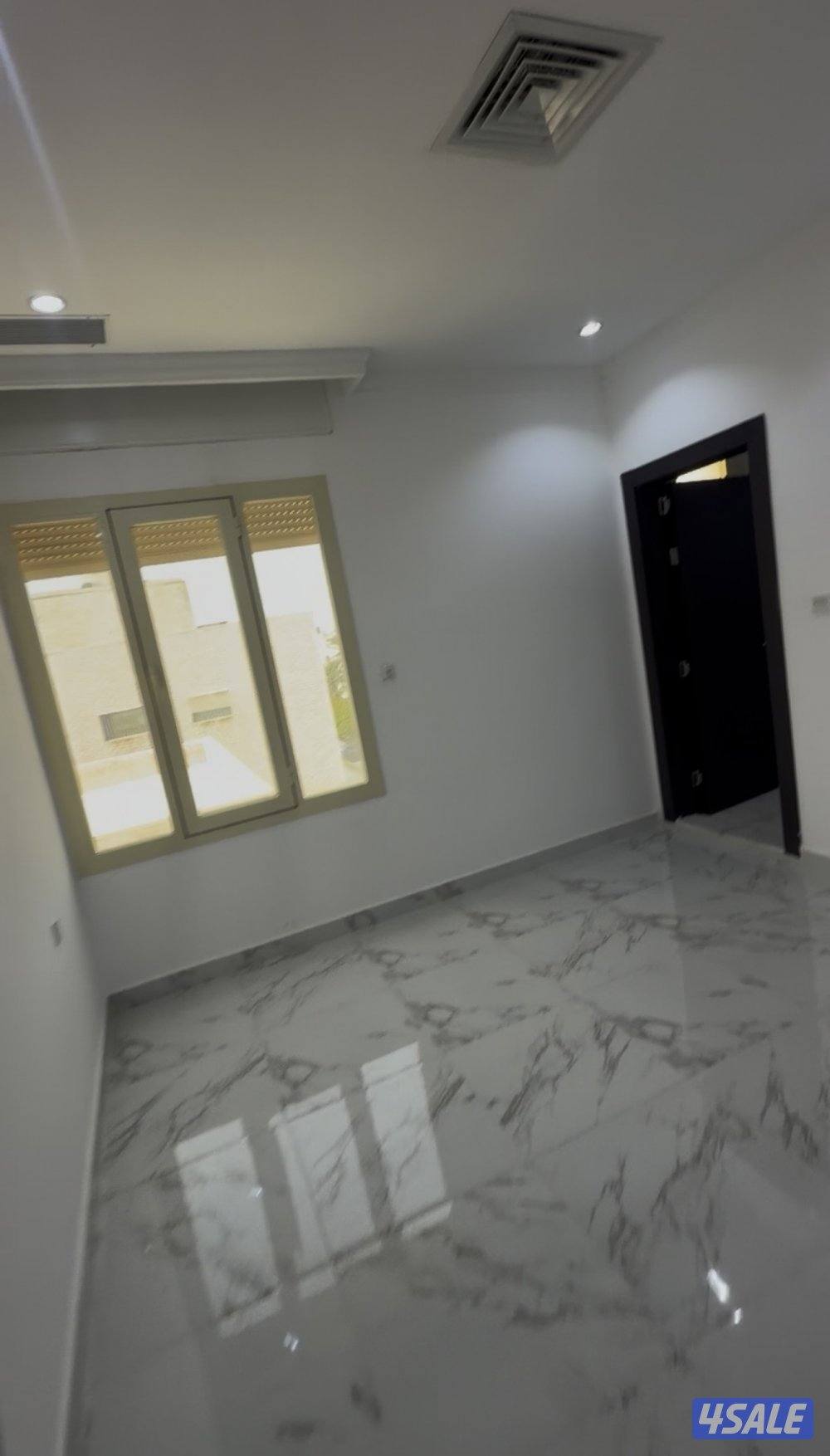 شقق فاخرة بالرميثية تشطيب راقي موقع مميز وعروض خاصة11