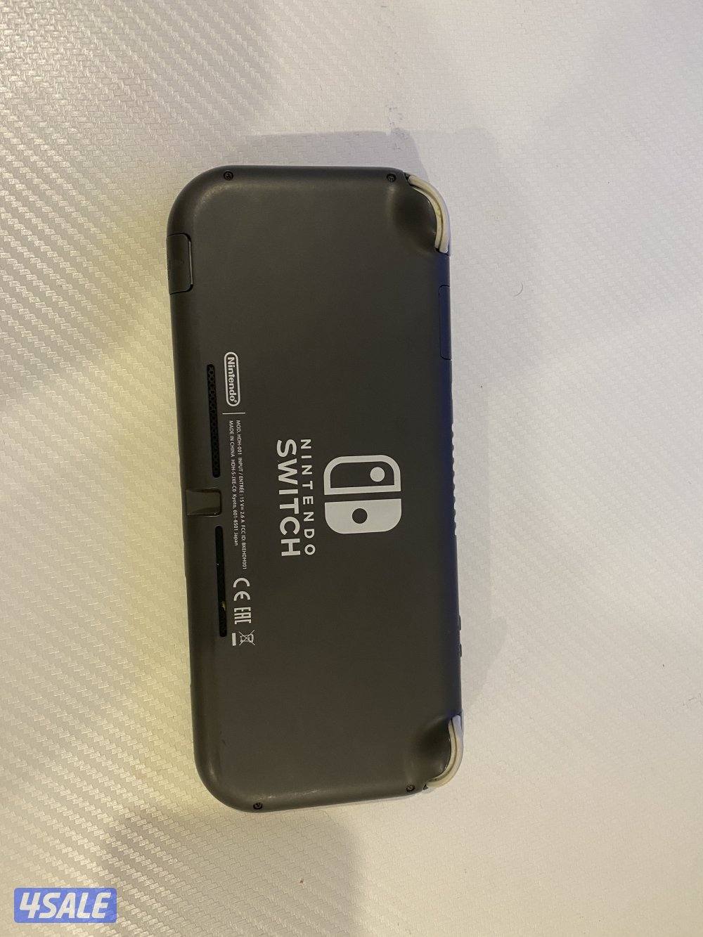 نينتاندو لايت استخدام خفيف1