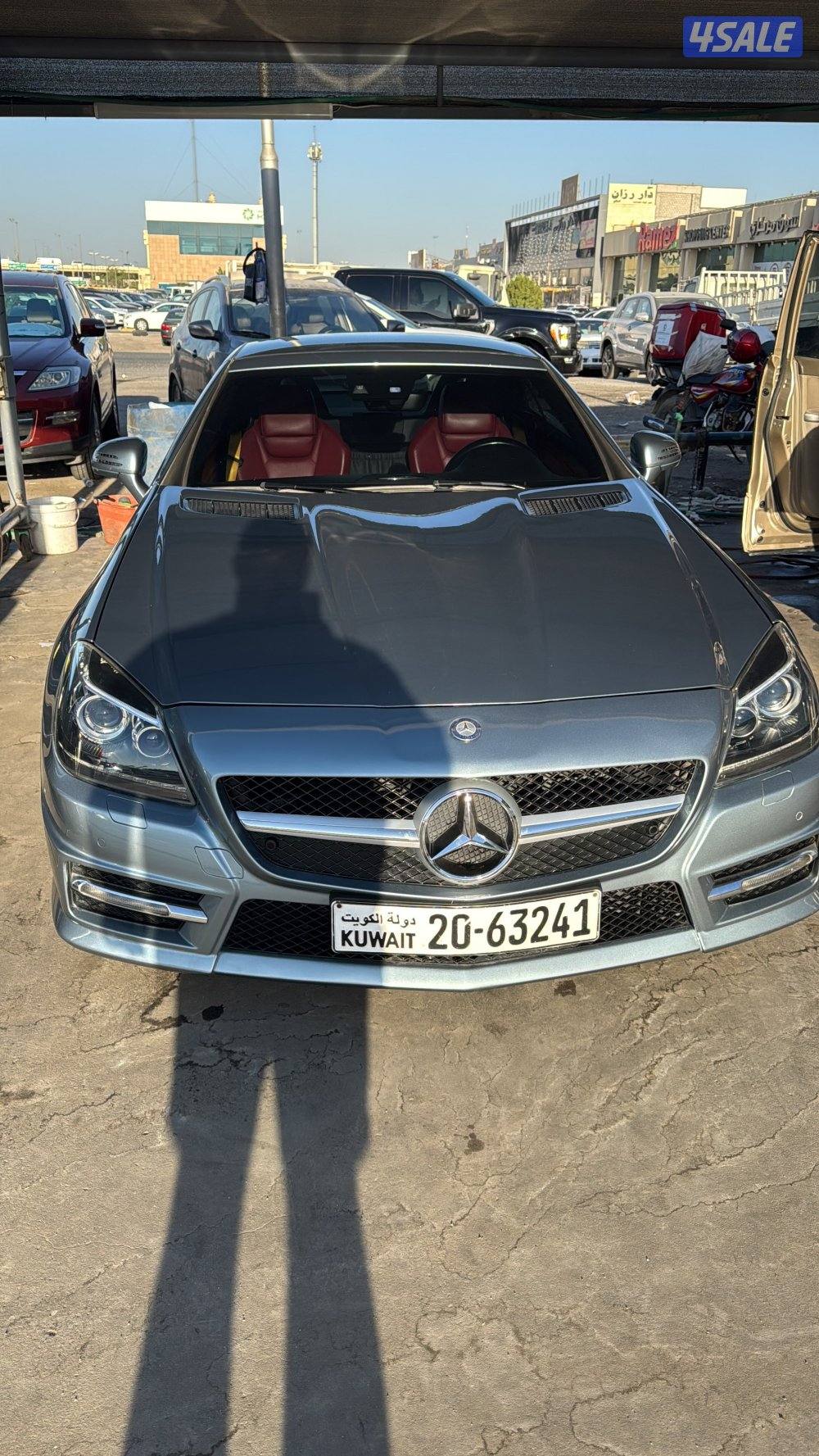 للبيع مرسيدس slk200 موديل 2013 ماشي ١٤٠ الف0