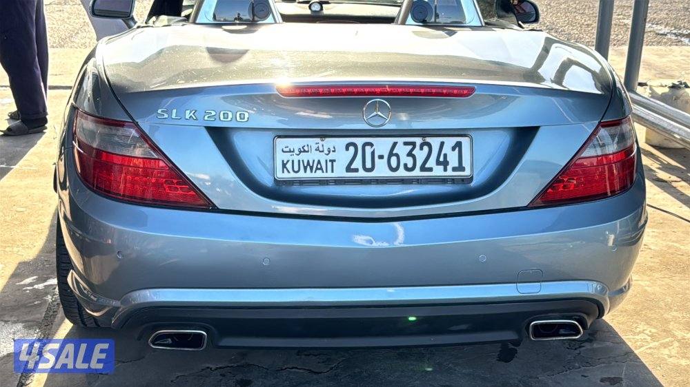 للبيع مرسيدس slk200 موديل 2013 ماشي ١٤٠ الف2