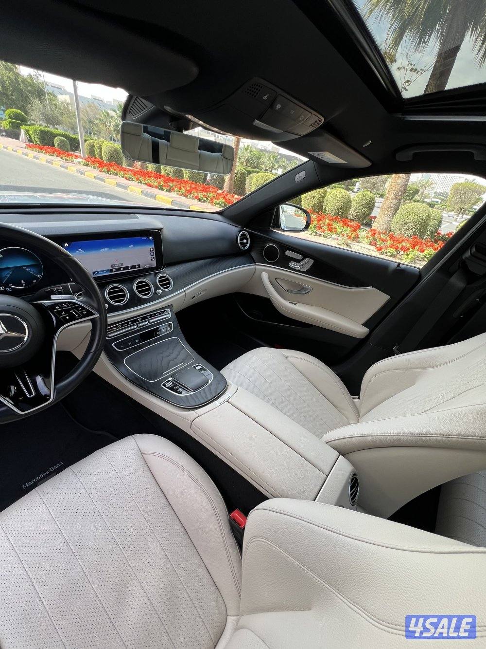 للبيع مرسيدس E200 موديل 2022  ( شـرط الـفـحـص ) عداد 55 فـقـط8