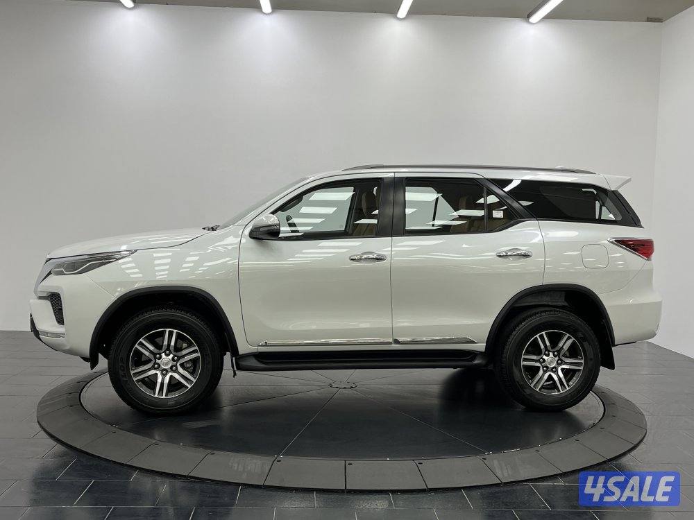 TOYOTA FORTUNER_N 23FT4H_U2
