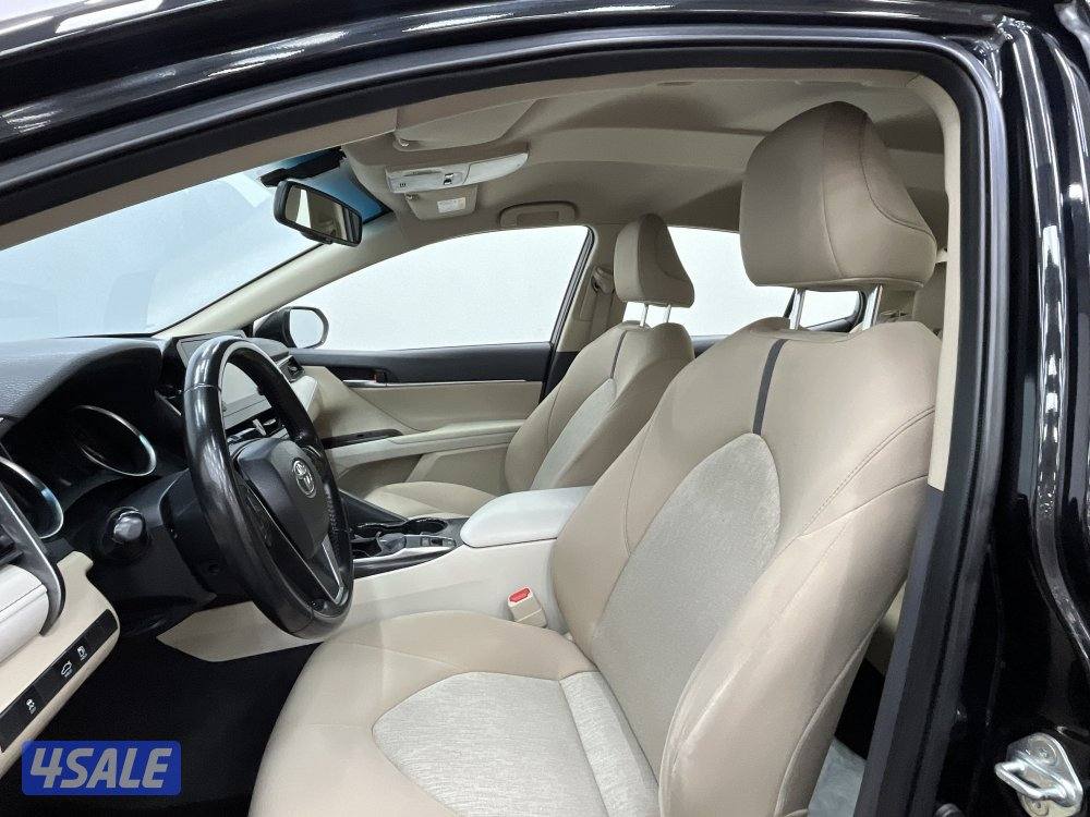 TOYOTA CAMRY Toyota CAMRY 20235