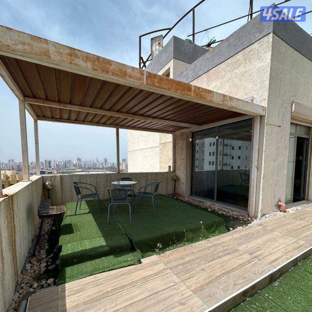 شقة مفروشة إطلالة بحرية مع روف للإيجار في السالمية6