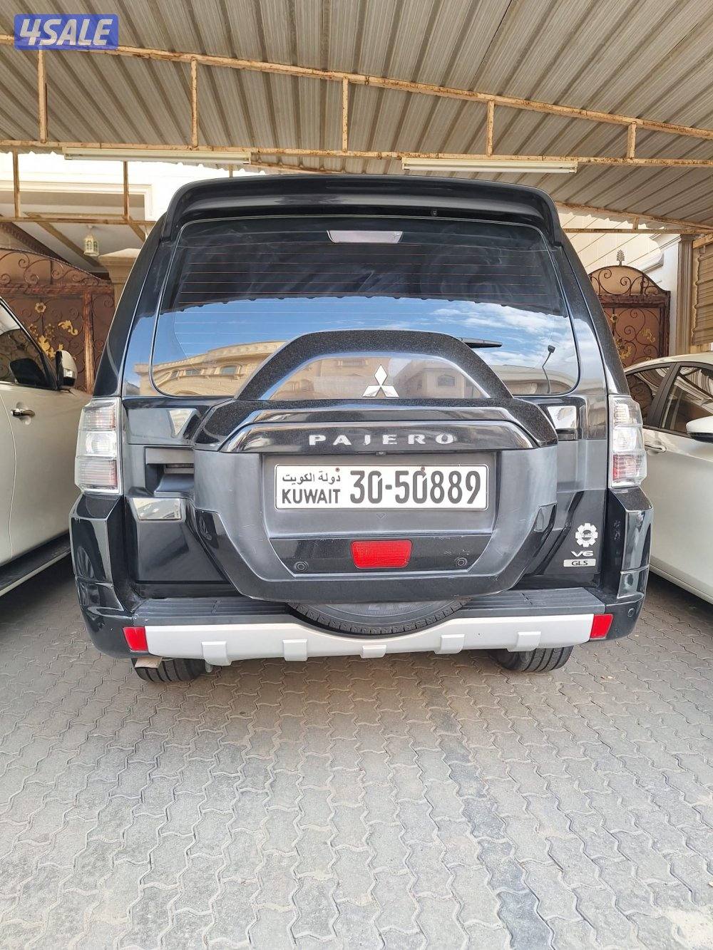 باجيرو 2015 عداد 200الف0