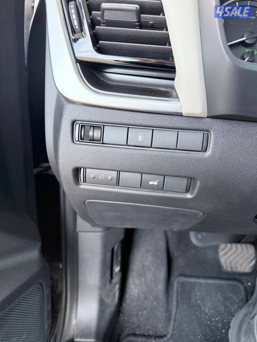 اكس - تريل موديل ٢٠٢٥  تأجير تشغيلي الدرجة الوسط دفع رباعي12