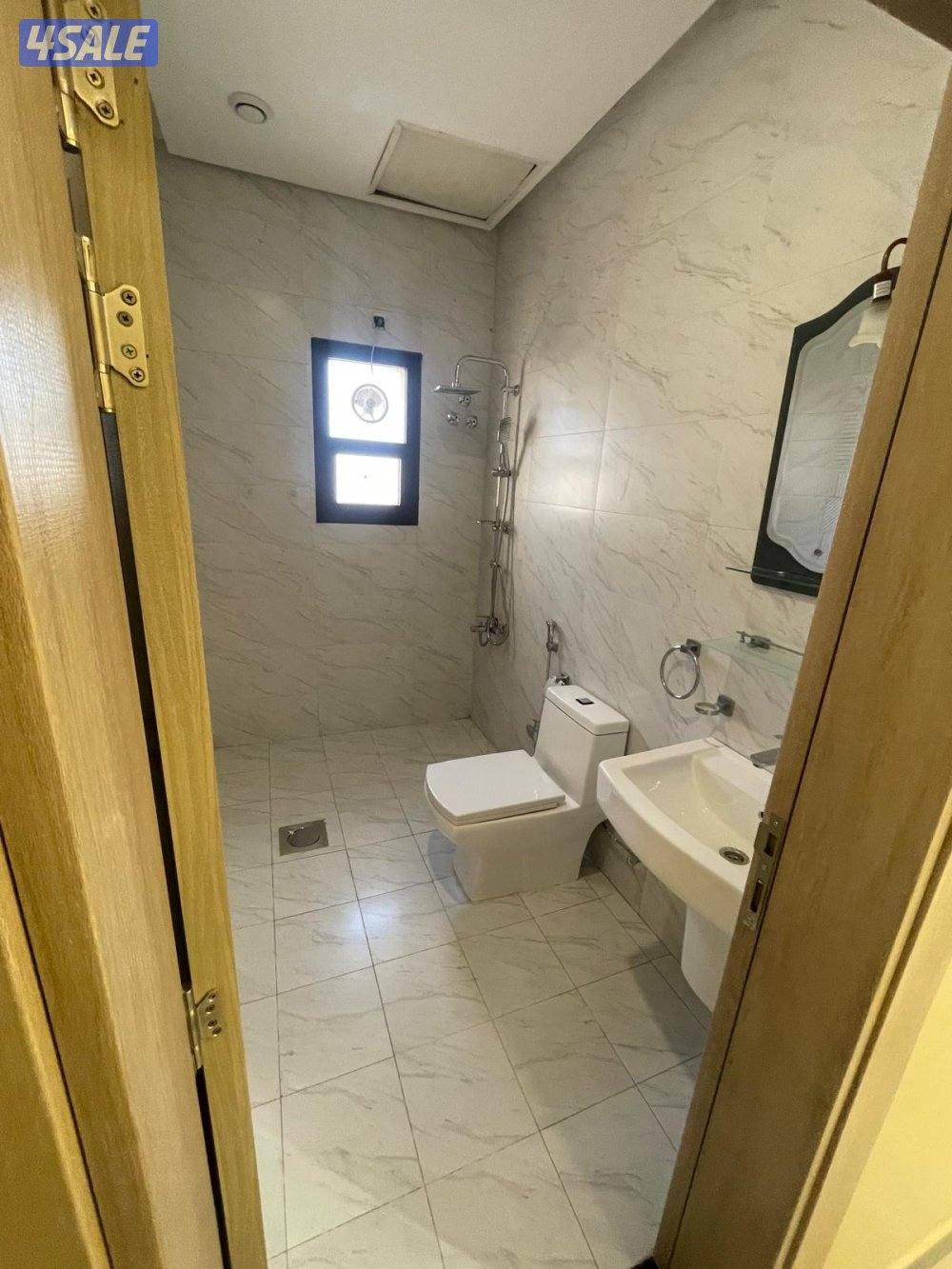 يمنع الوسطاء للايجار شقه 3 غرف4