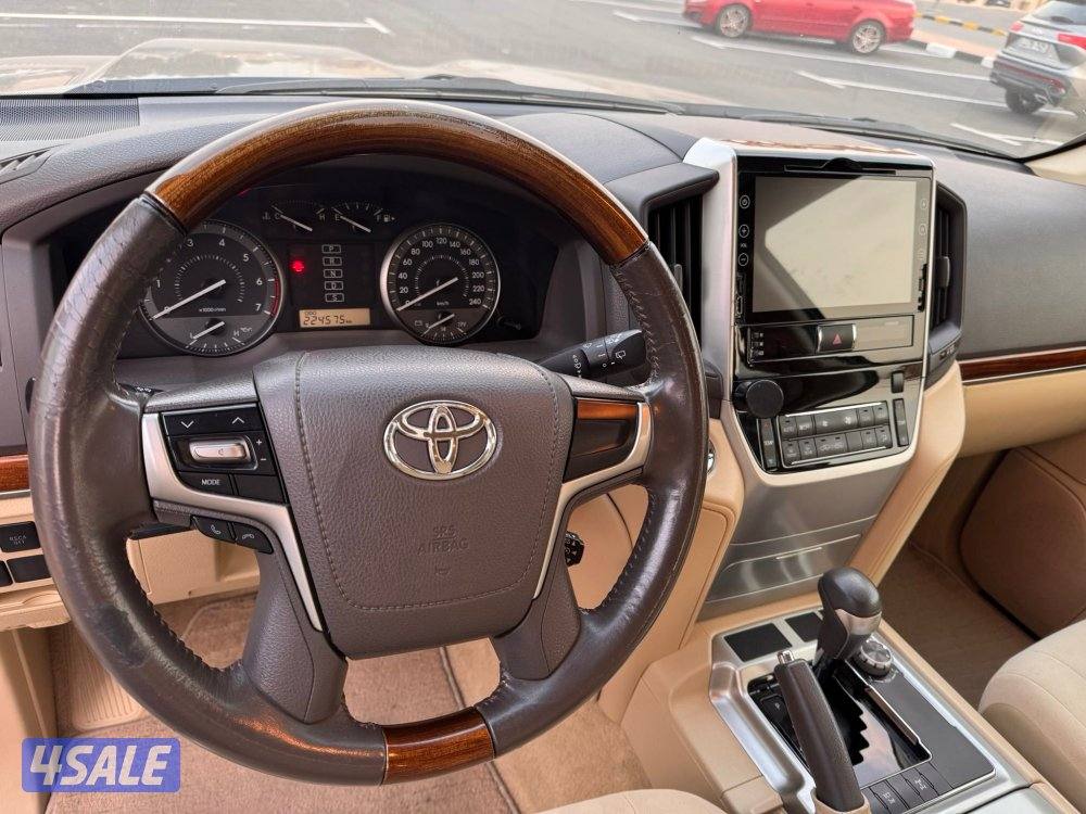 للبيع لانكروزر gxr موديل ٢٠١٦11