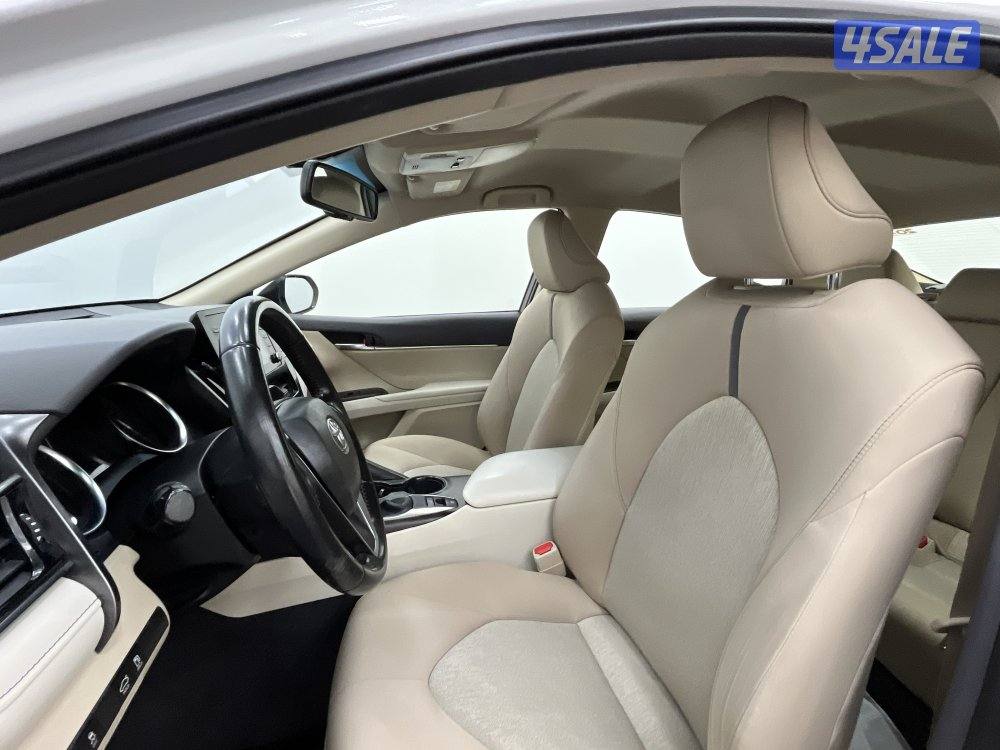 TOYOTA CAMRY Toyota CAMRY 20235