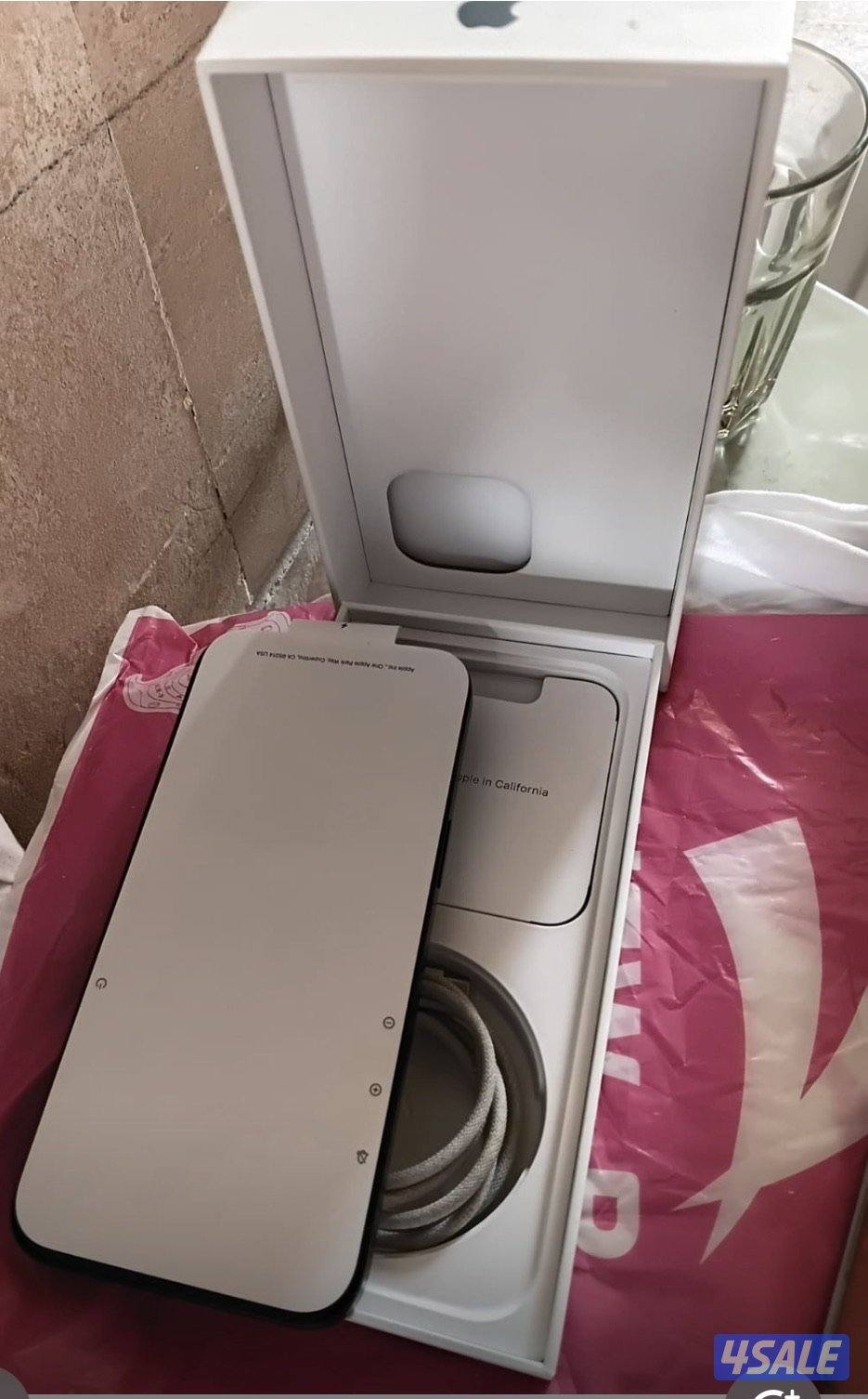 ايفون 15 برو ماكس كالجديد4