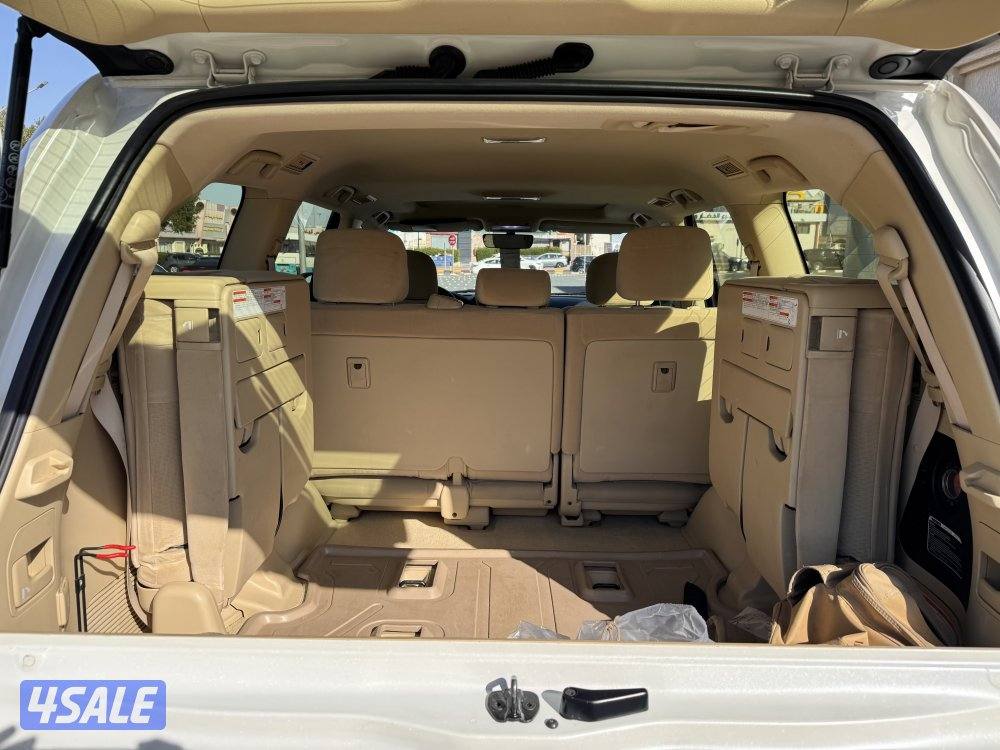 للبيع لاندكروزر gxr موديل ٢٠١٧11