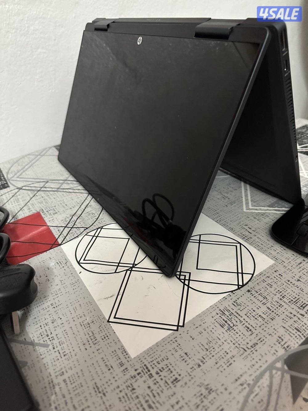 Laptop HP pavilion 360• touchscreen8