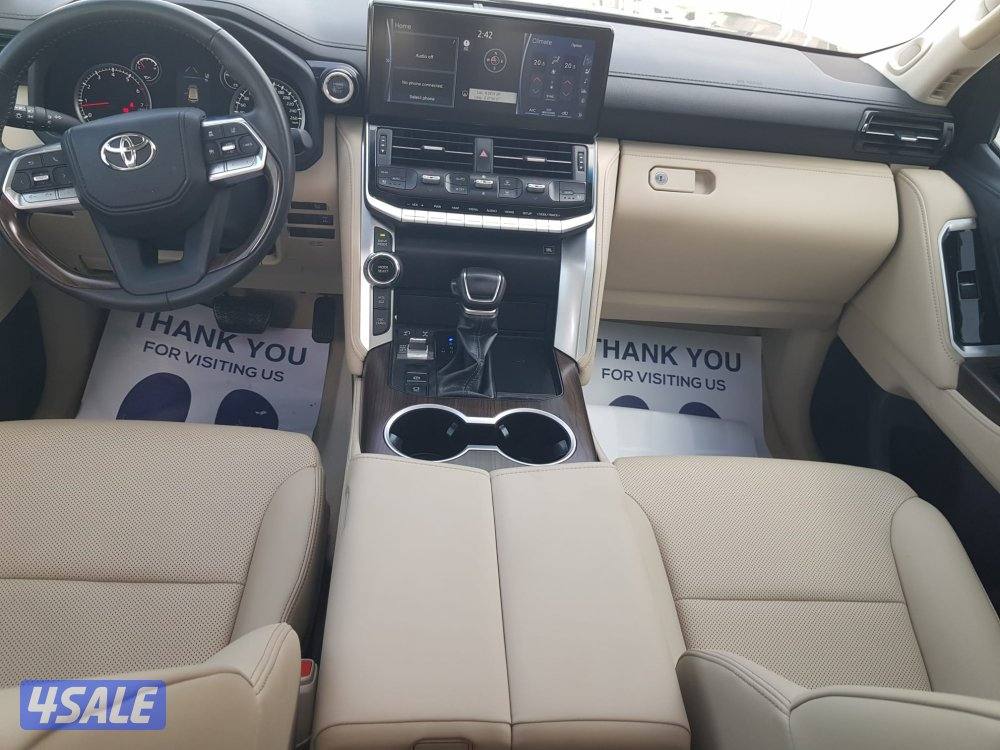 للبيع تويوتا لاندكروز موديل 2024 عداد 38 📌 صبغ وكالة تحت الكفالة6