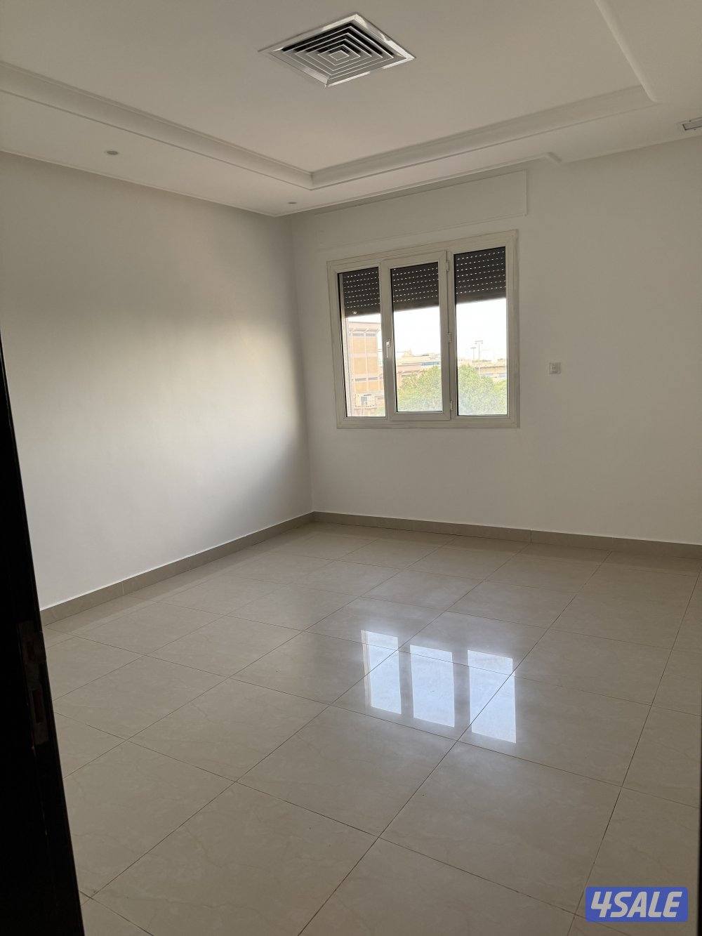 للاجار/ شقة تشطيب جديد6