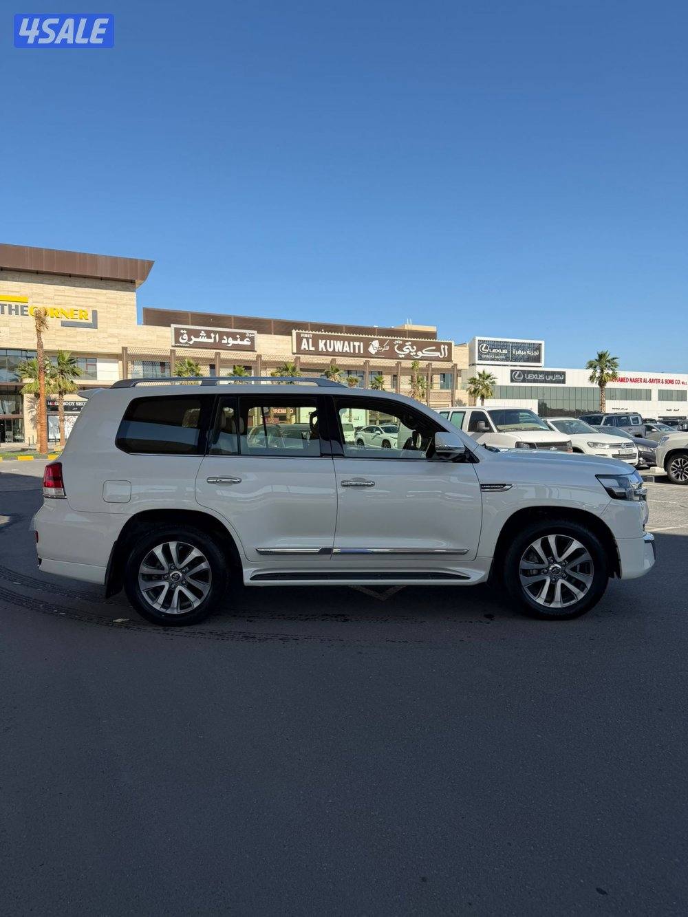 لاندكروز موديل 2021 سقنيجر عداد 1495