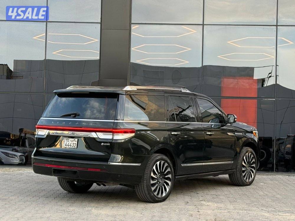 LINCOLN NAVIGATOR _2022 عداد 49 الف فقط4