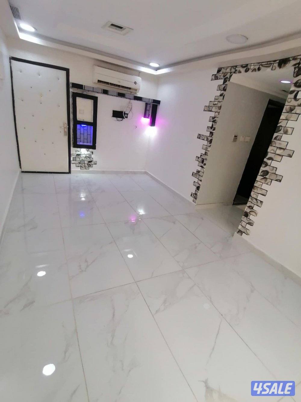 شقةللايجارغرفةصالة حمام مطبخ تشطيب جديد مصافط متوفرة على الخدمات متوفر3