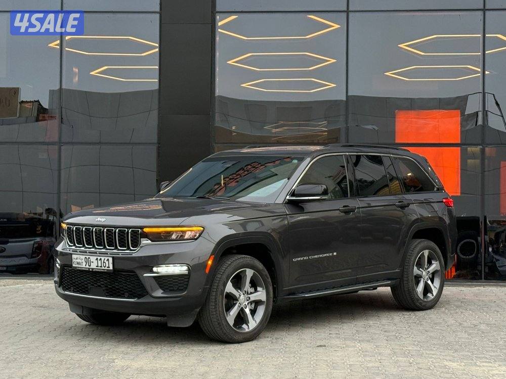GRAND CHEROKE LIMITED 4*4 _2024 صبغ الوكالة1