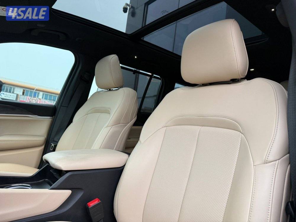 GRAND CHEROKE LIMITED 4*4 _2024 صبغ الوكالة8