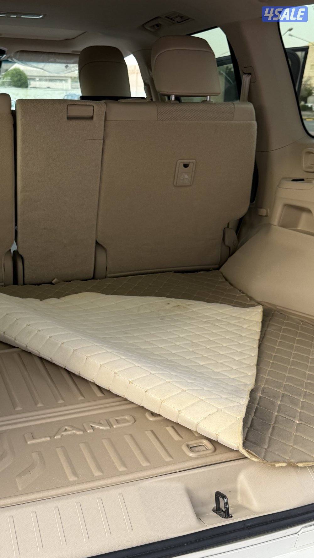 لاندكروزر 20241