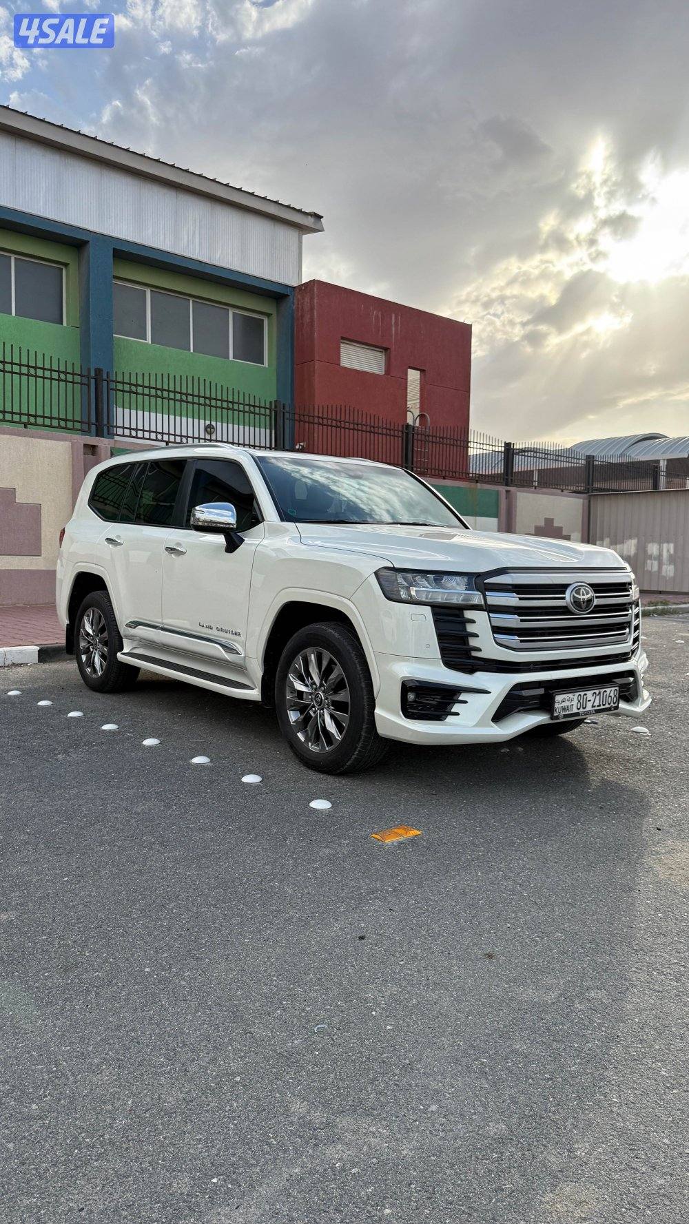 لاندكروزر 20246