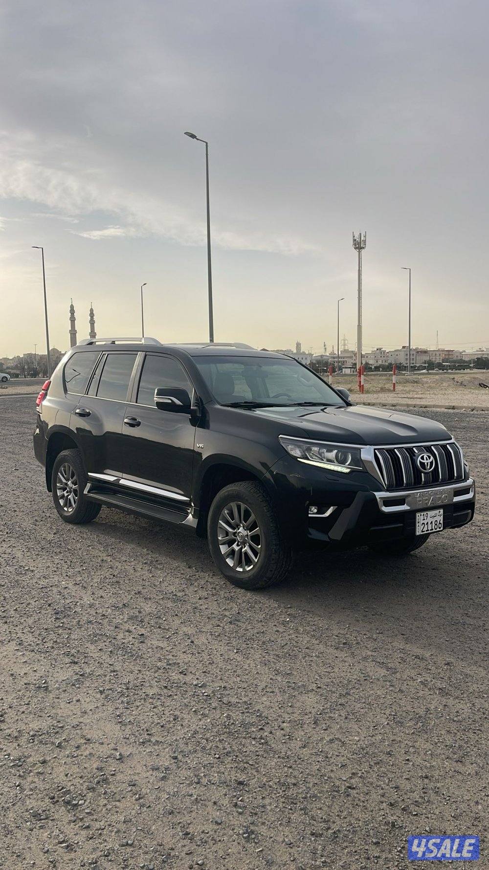 برادو موديل ٢٠٢٠ VX عداد ١١٤ صبغ الوكاله تبارك الله.1