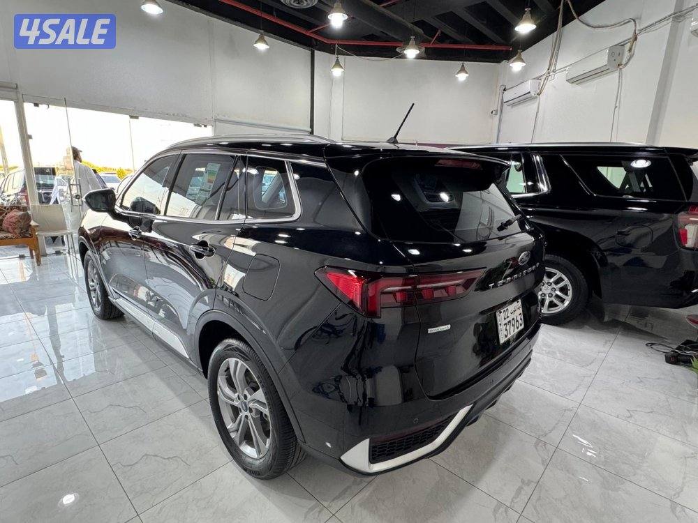 تيريتوري موديل 20241