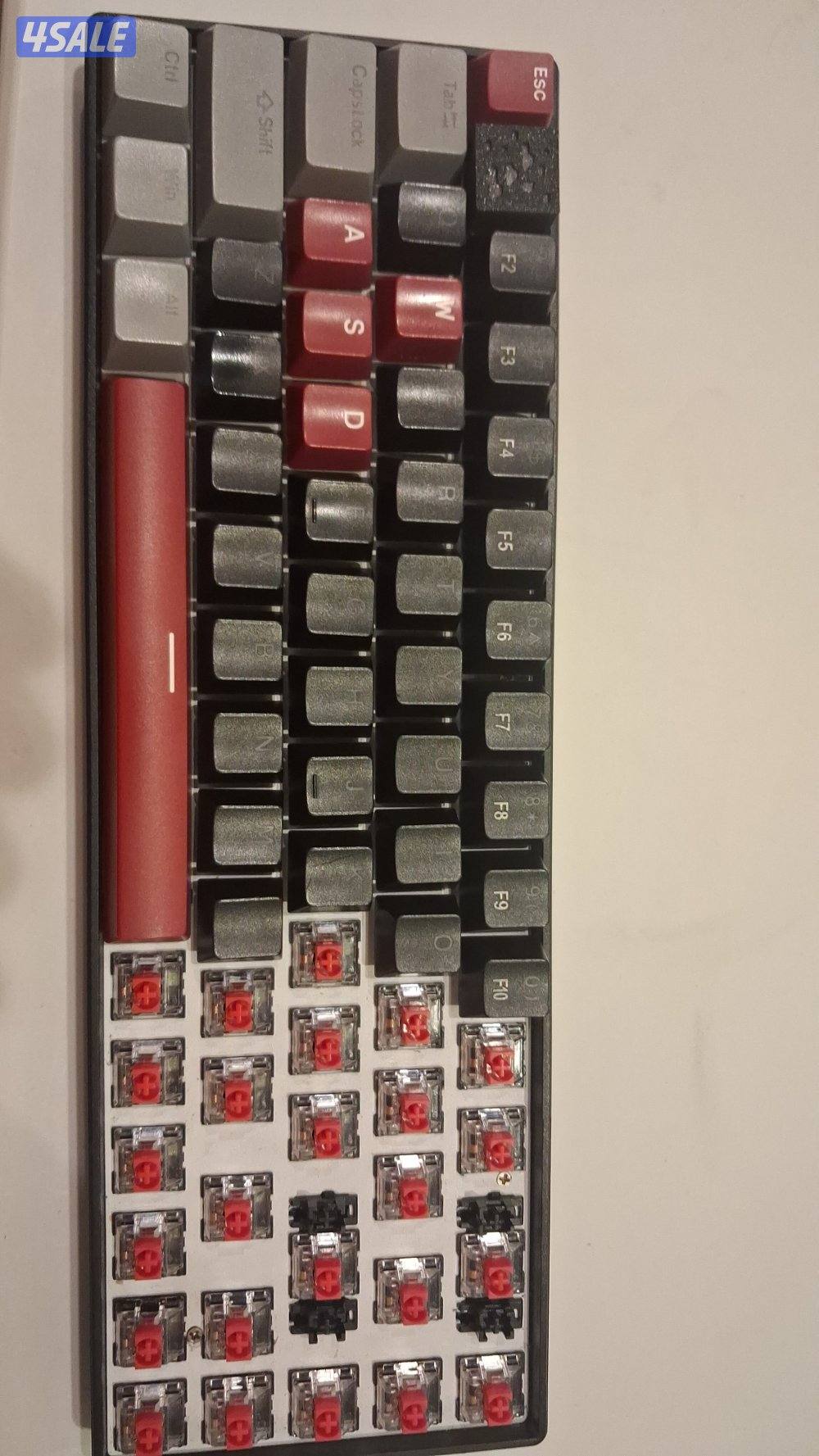 كيبورد خيالي سوشات حمره و صوت جميل مع ازرار اضافيه0