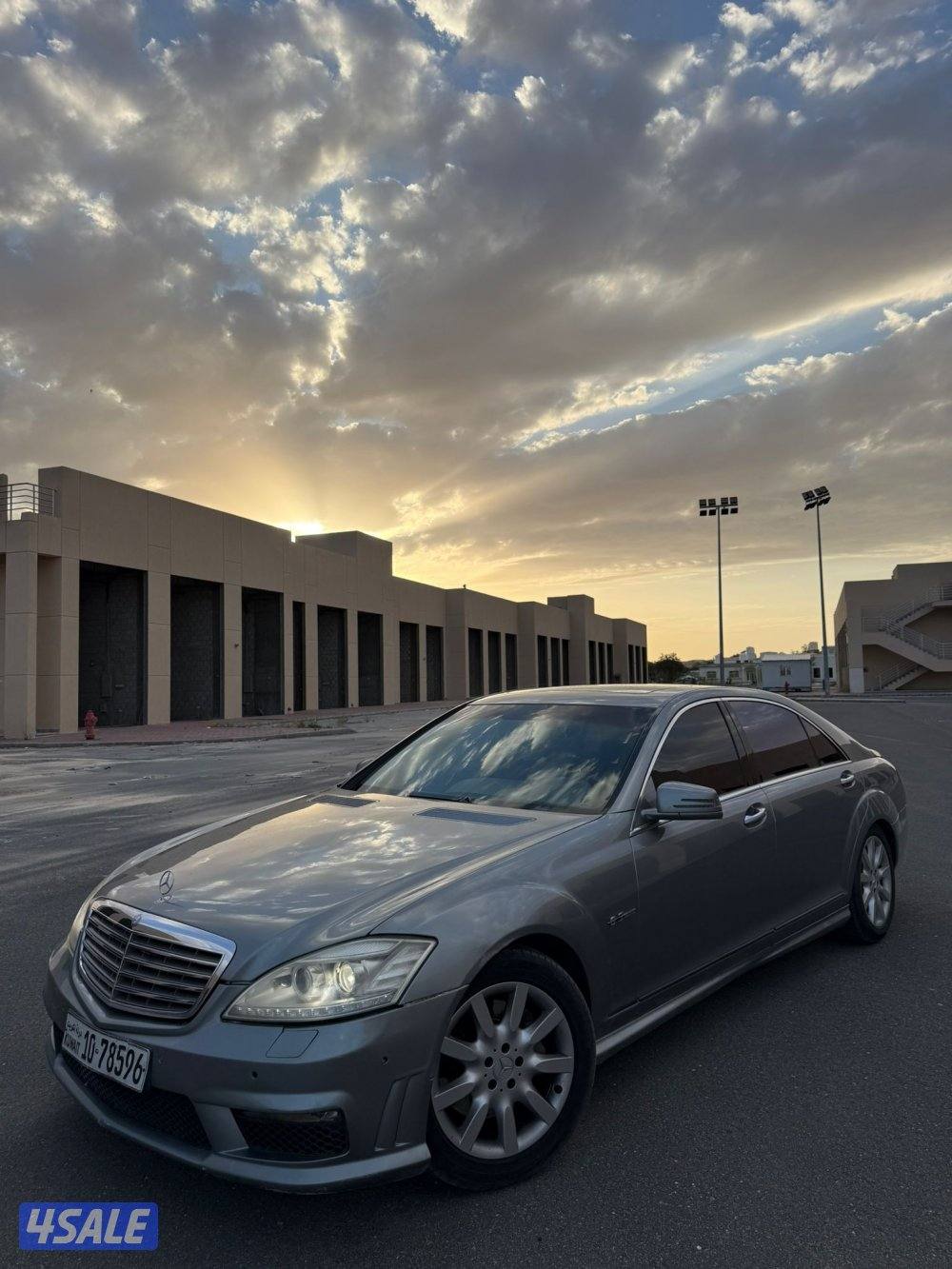 للبيع مرسيدس موديل 2006. s500 ماشي 2604