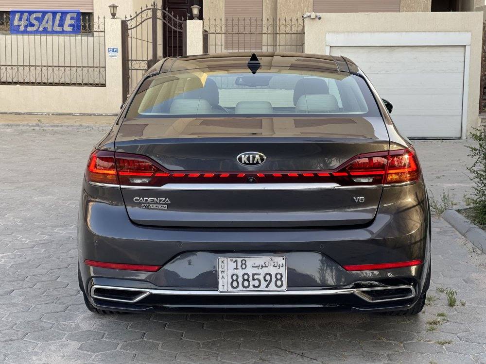 كيا كادنزا V6 ماشي 118 موديل 20204