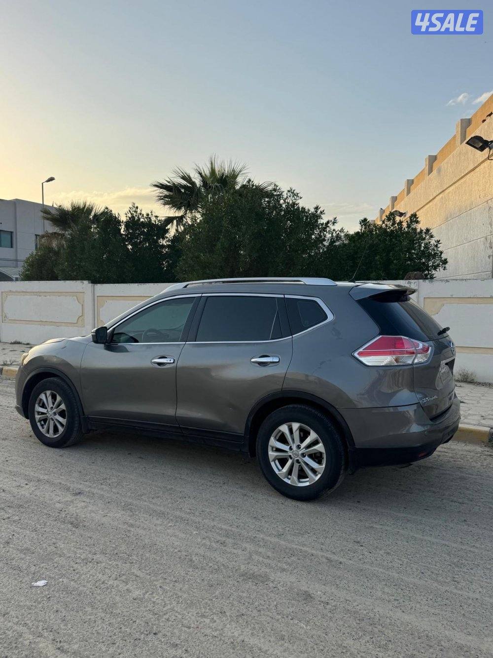 اكس تريل 20164