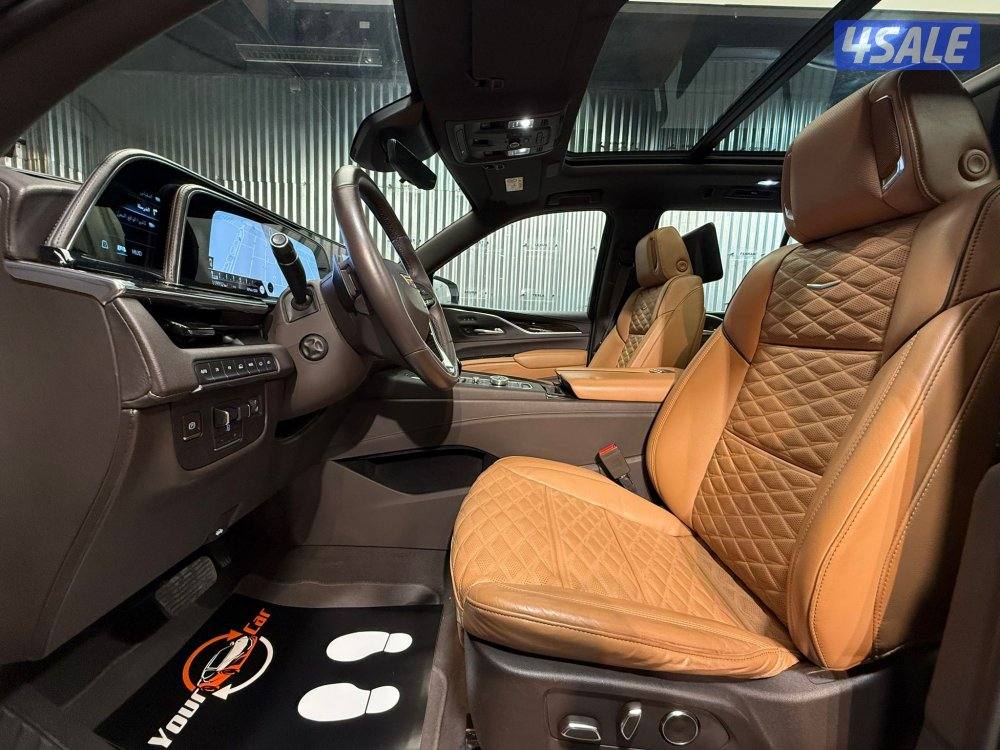 ESCALADE PREMIUM LUXURY5