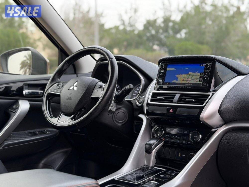 للبيع ميتسوبيشي ECLIPSE CROSS موديل 2018 وارد الملا9