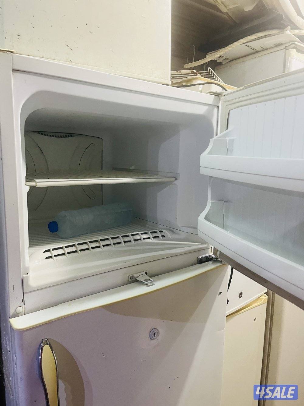 This is a crown large sized refrigerator4