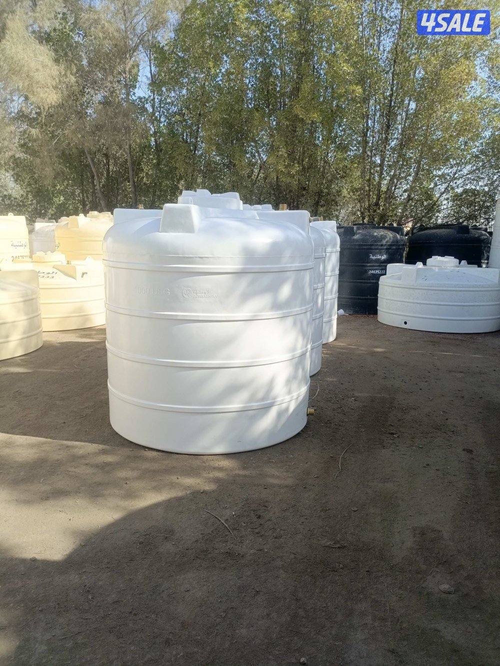 يوجدخزانات مياه وسخانات مركزية3