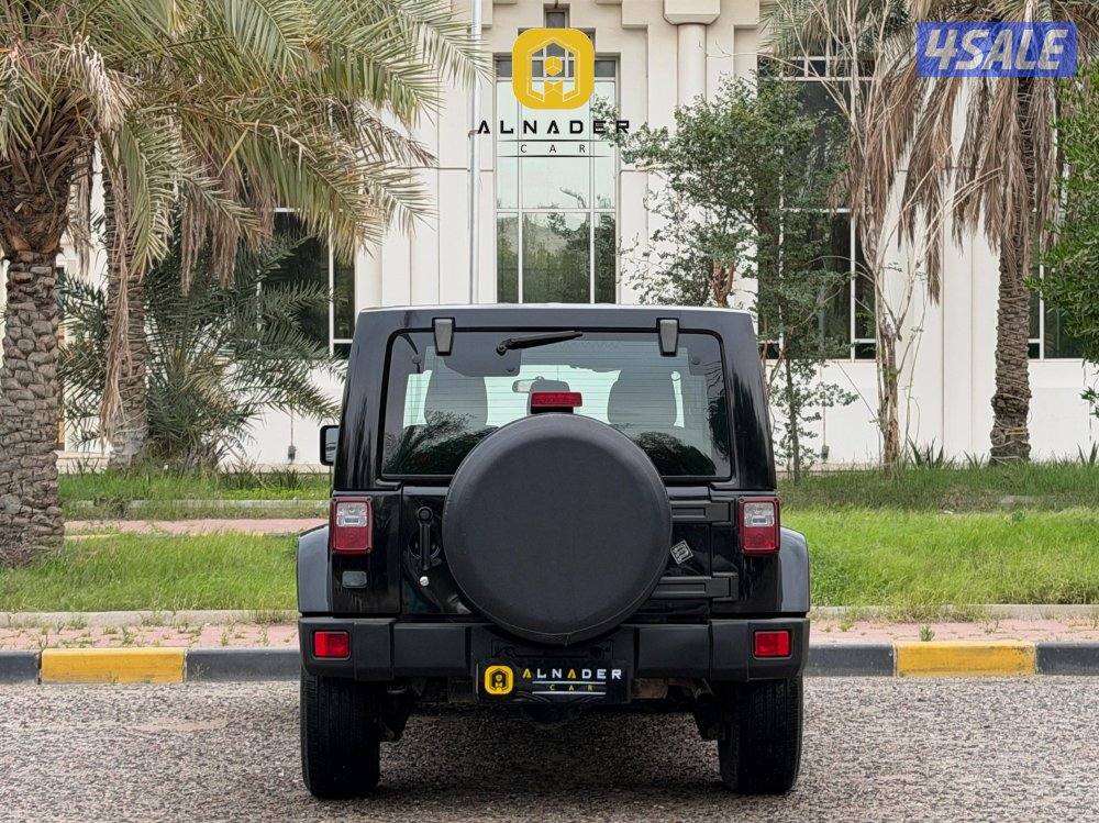 للبيع رانقلر SAHARA موديل 2012 وارد بهبهاني4